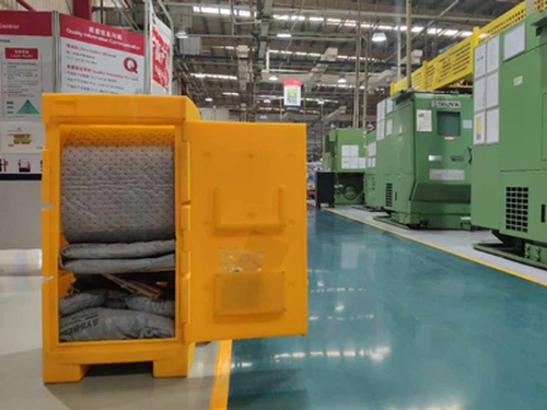 Řešení pro nakládání s laboratorním odpadem|Bezpečnostní skříně a úložné pros...